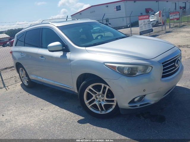 2013 INFINITI JX35 