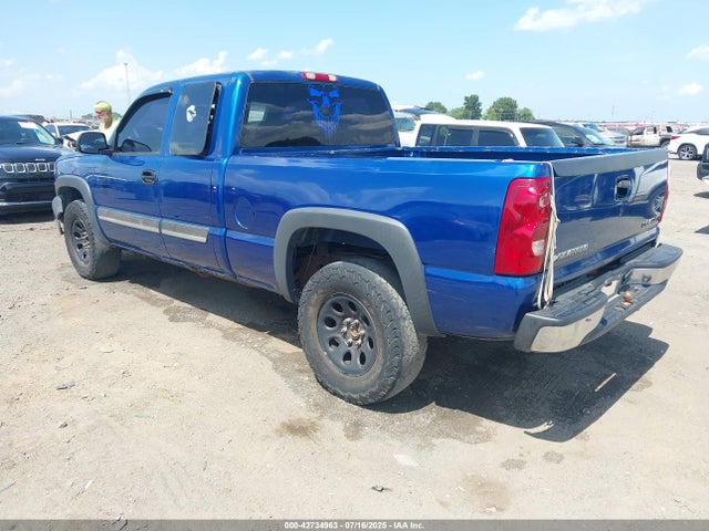 CHEVROLET SILVERADO 1500 LS - 3