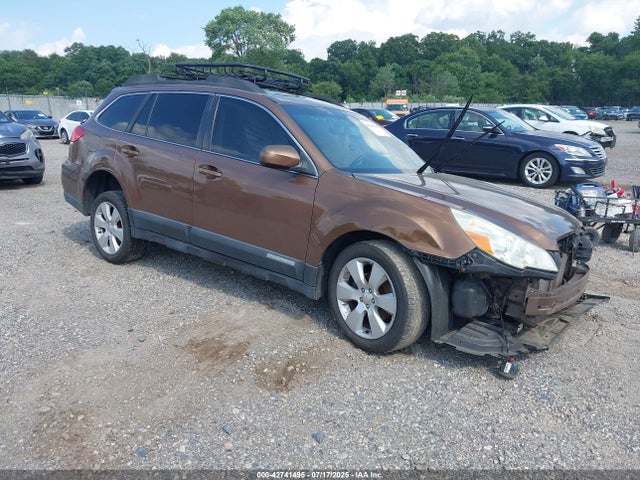 2011 SUBARU OUTBACK 2.5I PREMIUM