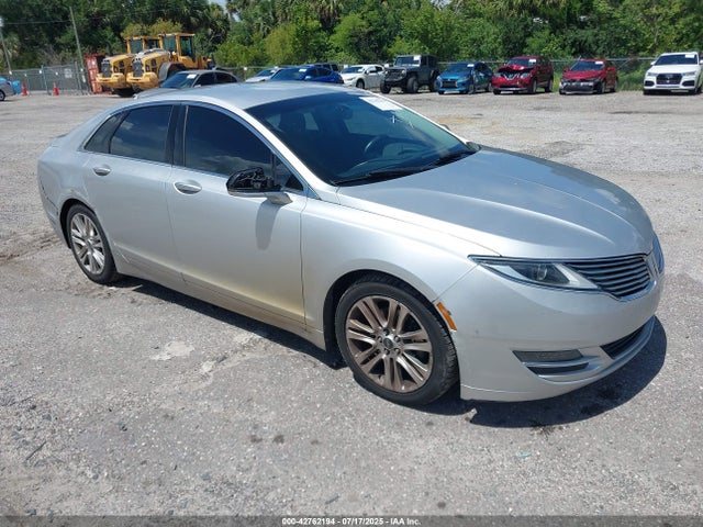 2016 LINCOLN MKZ 