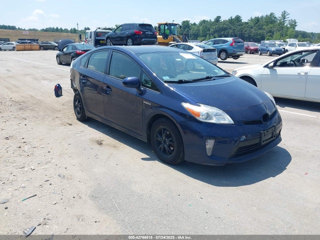 2015 TOYOTA PRIUS TWO