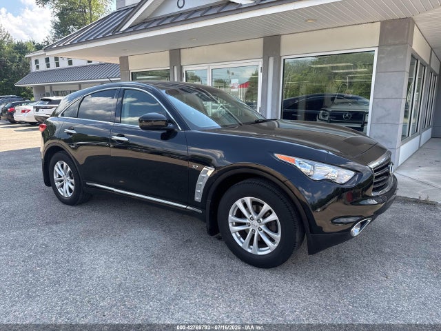 2014 INFINITI QX70 