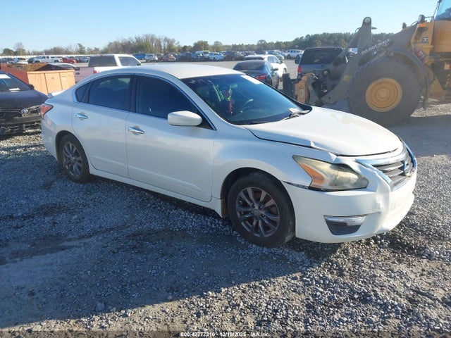 Salvage, Wrecked Vehicles Auctions Online | 2015 NISSAN ALTIMA 2.5 S ...