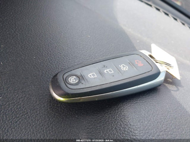 2019 FORD ESCAPE TITANIUM 11