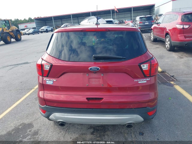 2019 FORD ESCAPE TITANIUM 17