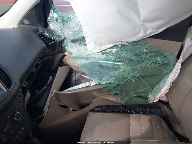 2019 FORD ESCAPE TITANIUM 5