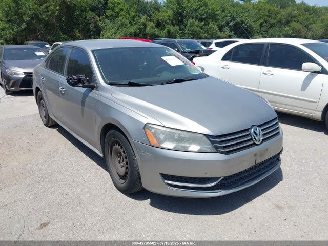 2012 VOLKSWAGEN PASSAT 2.5L S