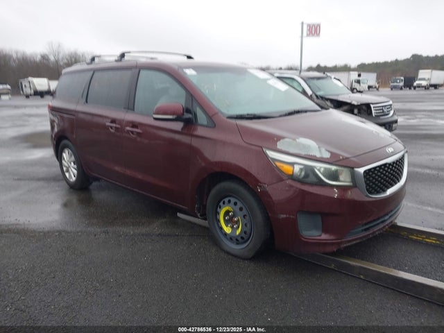 2015 KIA SEDONA LX