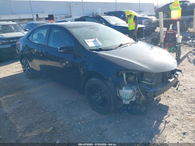 2017 TOYOTA COROLLA SE