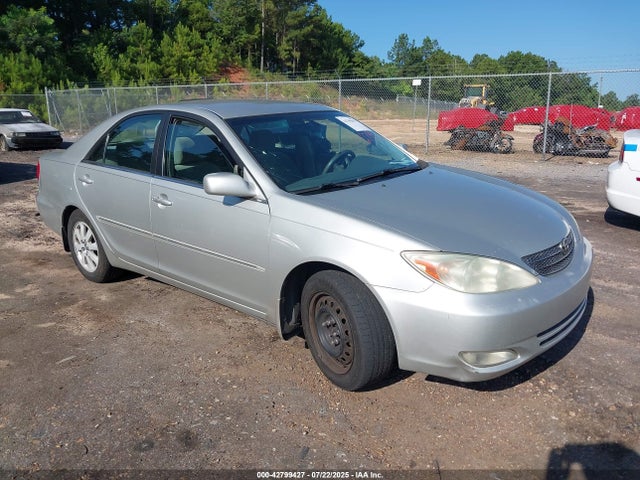 2003 TOYOTA CAMRY XLE