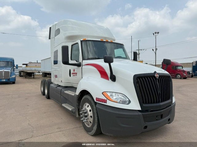 2019 INTERNATIONAL LT 