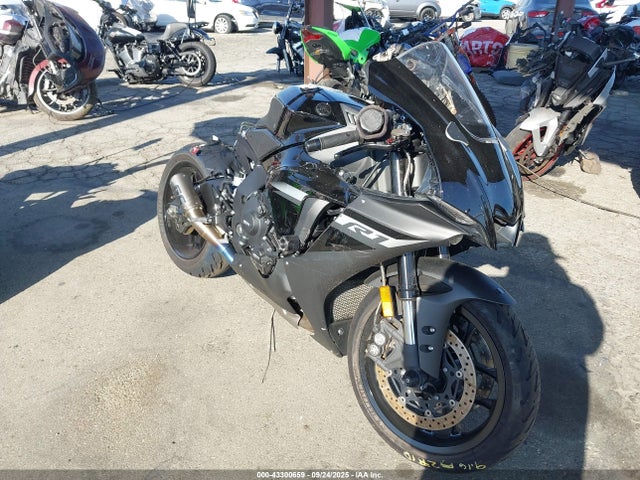 2024 YAMAHA YZF 