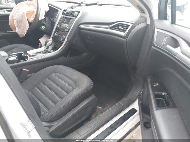 صورة 5 لـ 2014 FORD FUSION SE
