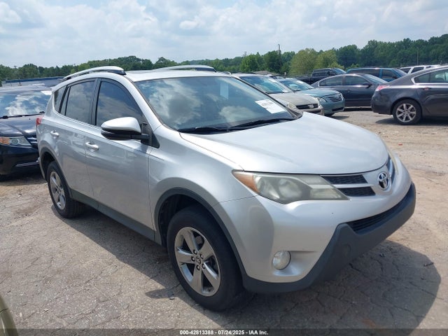2015 TOYOTA RAV4 XLE