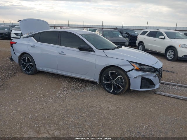 2025 NISSAN ALTIMA SR FWD