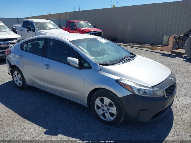 2017 KIA FORTE LX