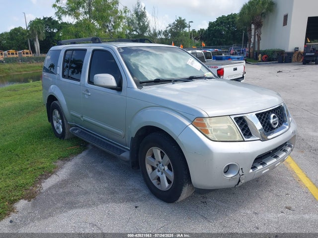 2008 NISSAN PATHFINDER SE