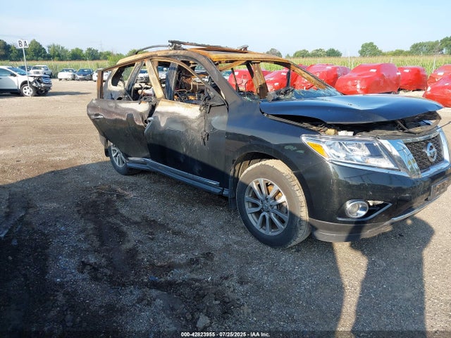 2015 NISSAN PATHFINDER SL