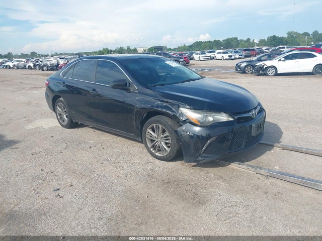 2017 TOYOTA CAMRY SE