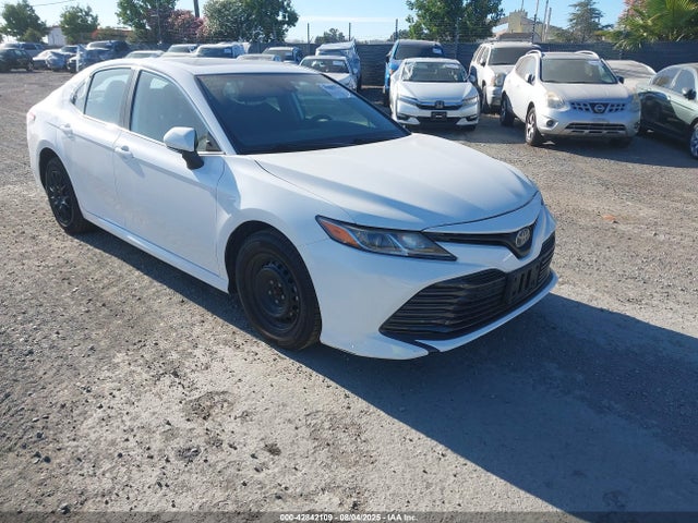 2020 TOYOTA CAMRY LE HYBRID