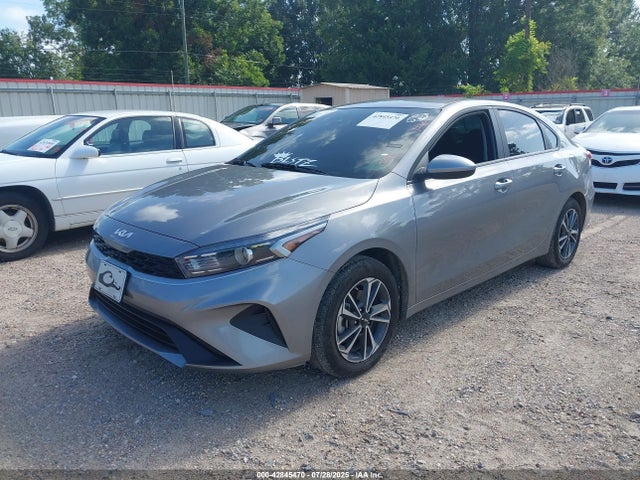 KIA FORTE LXS - 2