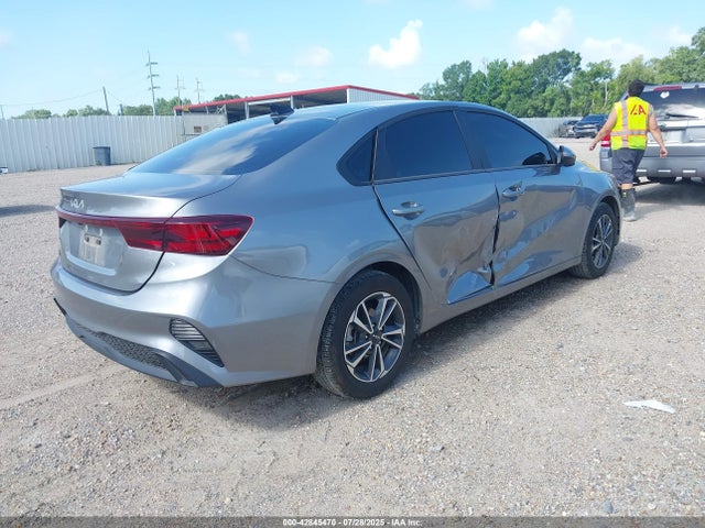 KIA FORTE LXS - 4