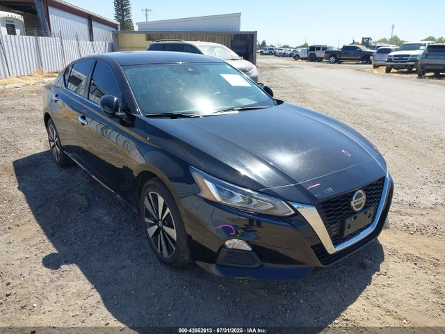 2021 NISSAN ALTIMA SV FWD