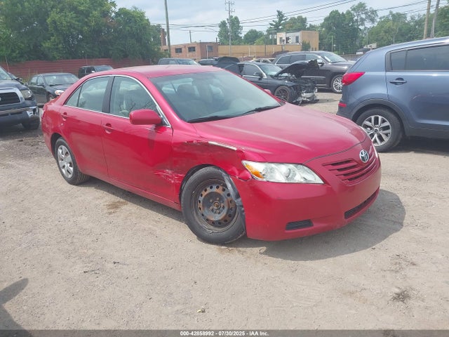 2009 TOYOTA CAMRY LE V6
