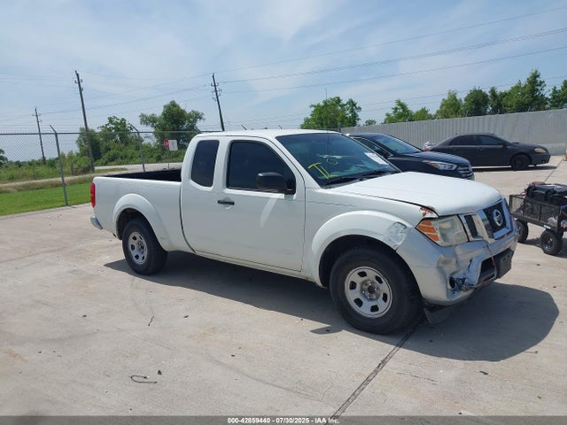 2013 NISSAN FRONTIER S
