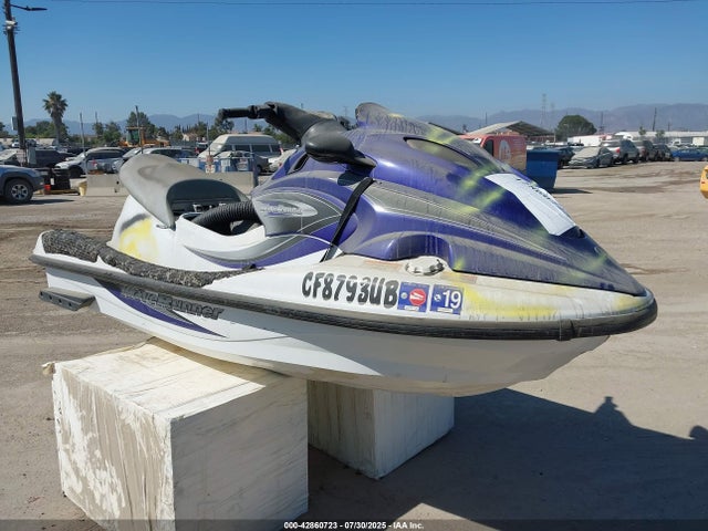 2001 YAMAHA WAVERUNNER 