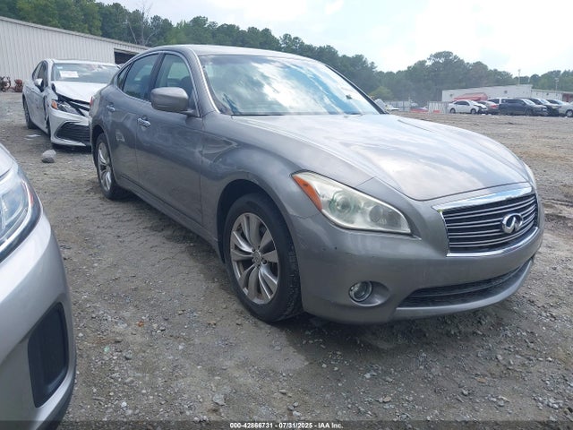 2012 INFINITI M37 