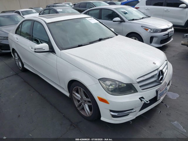 2013 MERCEDES-BENZ C 250 LUXURY/SPORT