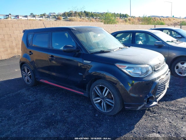2015 KIA SOUL +