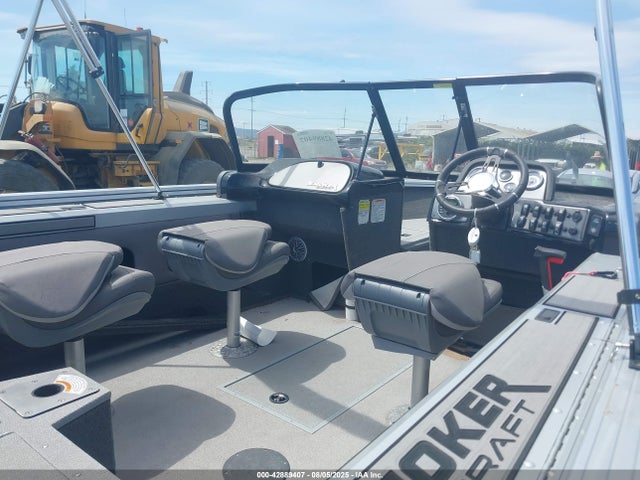 2019 SMOKER-CRAFT OTHER 5