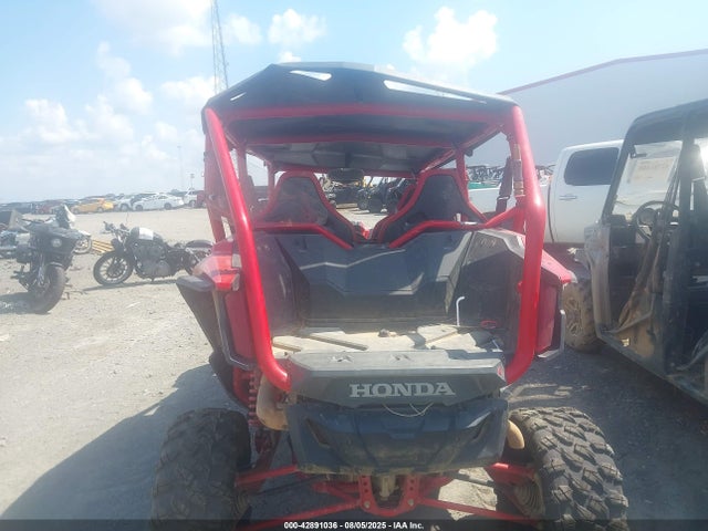 2021 HONDA SXS1000 S4X 6