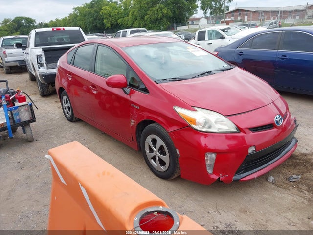 2013 TOYOTA PRIUS TWO