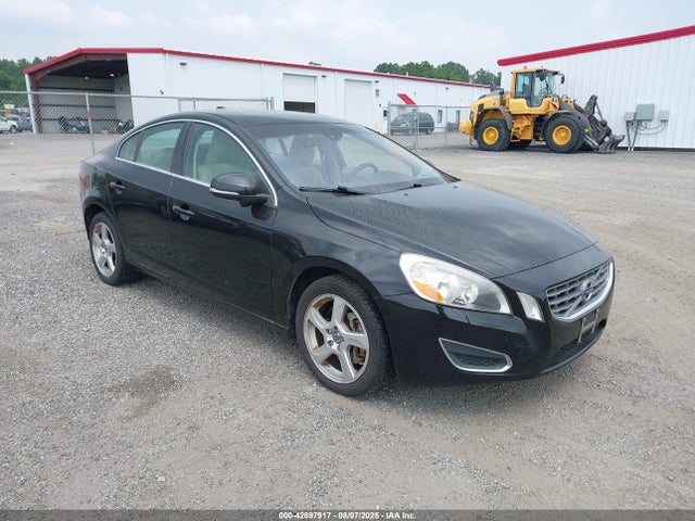 2013 VOLVO S60 T5