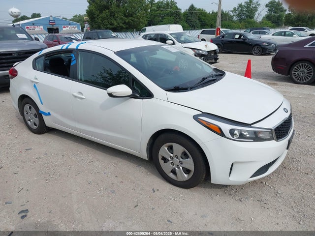 2017 KIA FORTE LX
