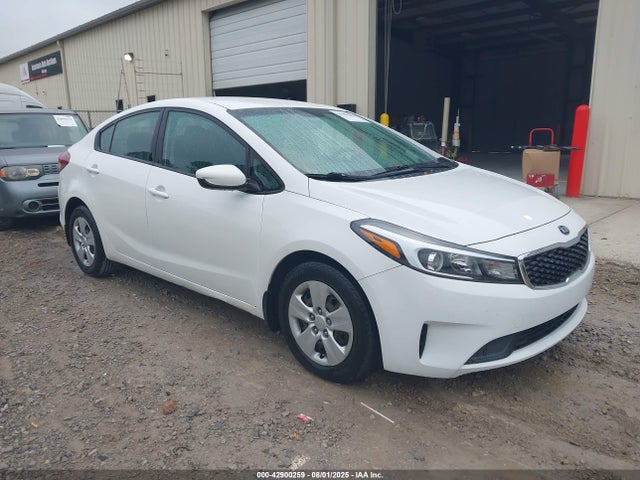 2017 KIA FORTE LX