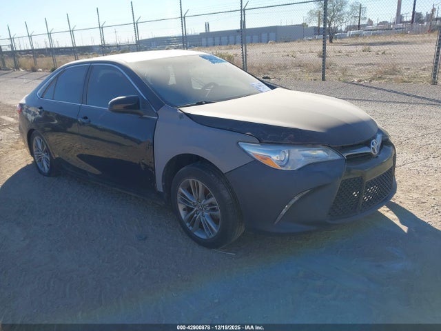 2015 TOYOTA CAMRY SE