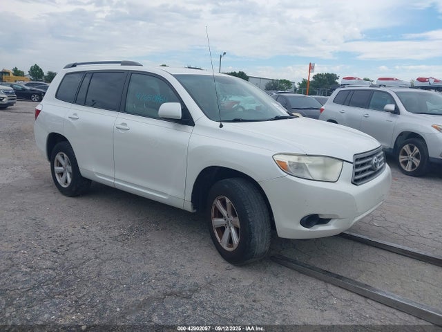 2010 TOYOTA HIGHLANDER 