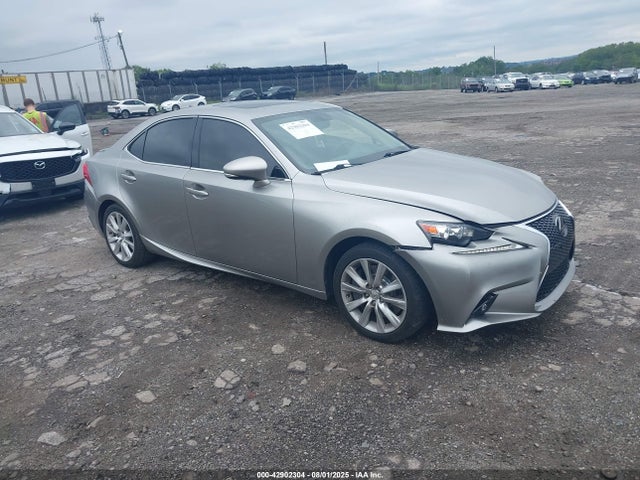 2016 LEXUS IS 