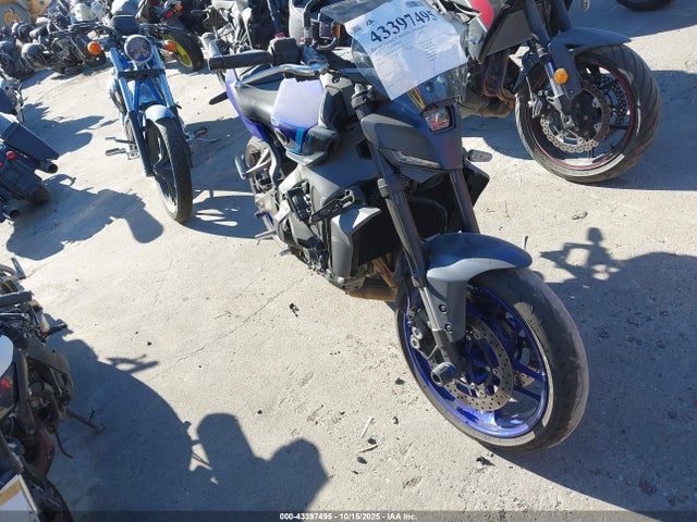 2024 YAMAHA MT09 
