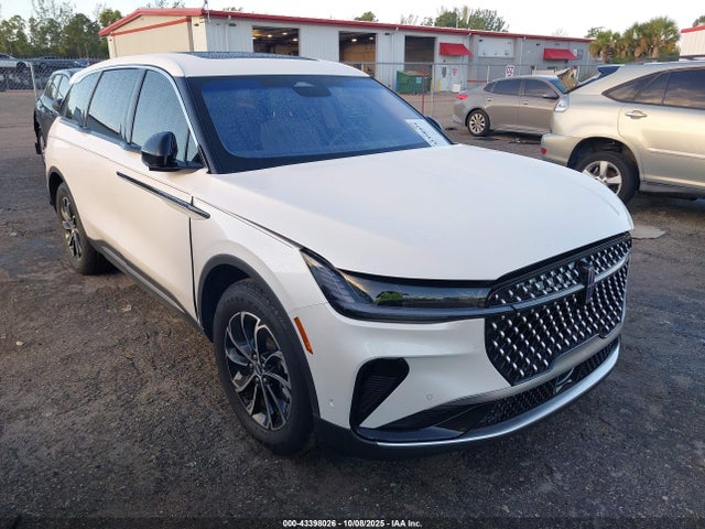 2024 LINCOLN NAUTILUS PREMIERE