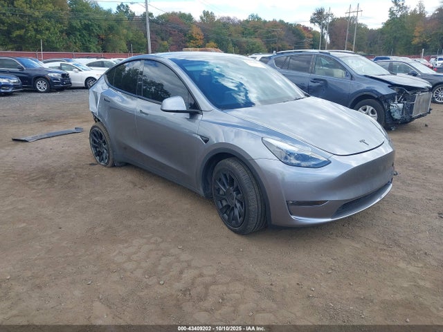 2024 TESLA MODEL Y LONG RANGE DUAL MOTOR ALL-WHEEL DRIVE