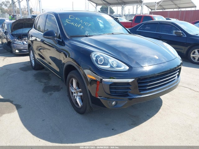 2018 PORSCHE CAYENNE 