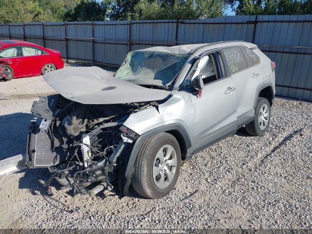 2019 TOYOTA RAV4 LE 2