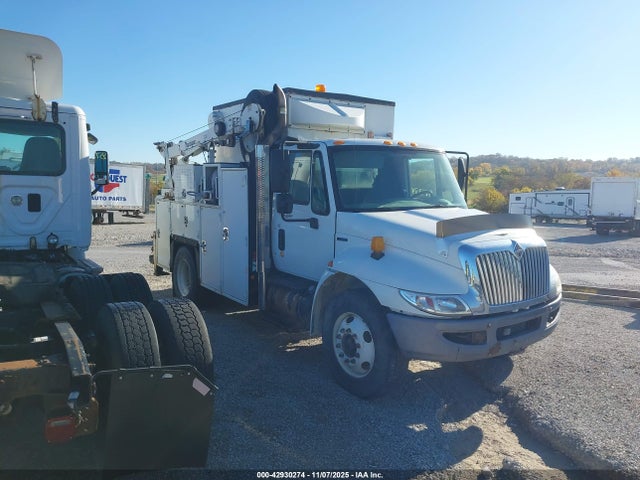 2010 INTERNATIONAL 4000 4300