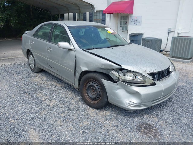 2002 TOYOTA CAMRY LE