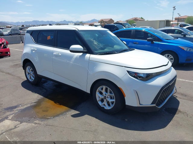 صورة 1 لـ 2025 KIA SOUL LX